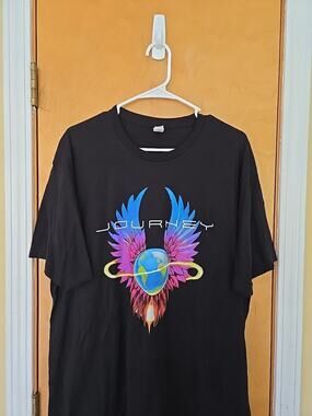JOURNEY EVOLUTION Band T-Shirt MENS XL NEW Without Tags